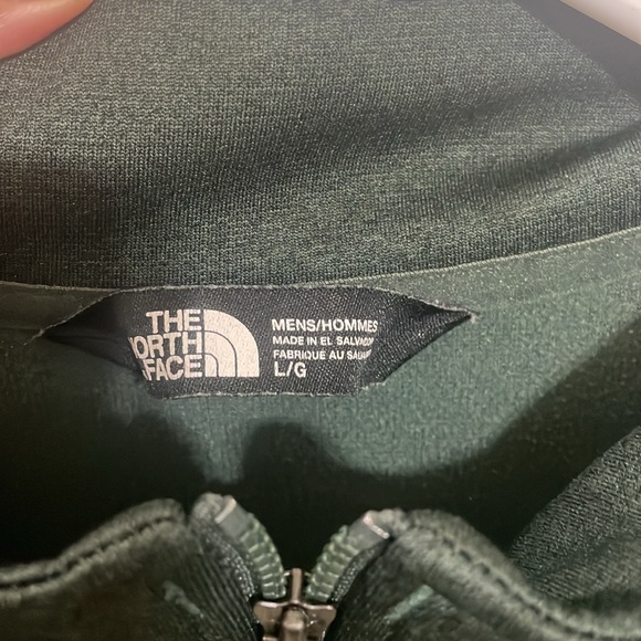North Face Men’s Dark Green Pullover- Size Large - Picture 6 of 7